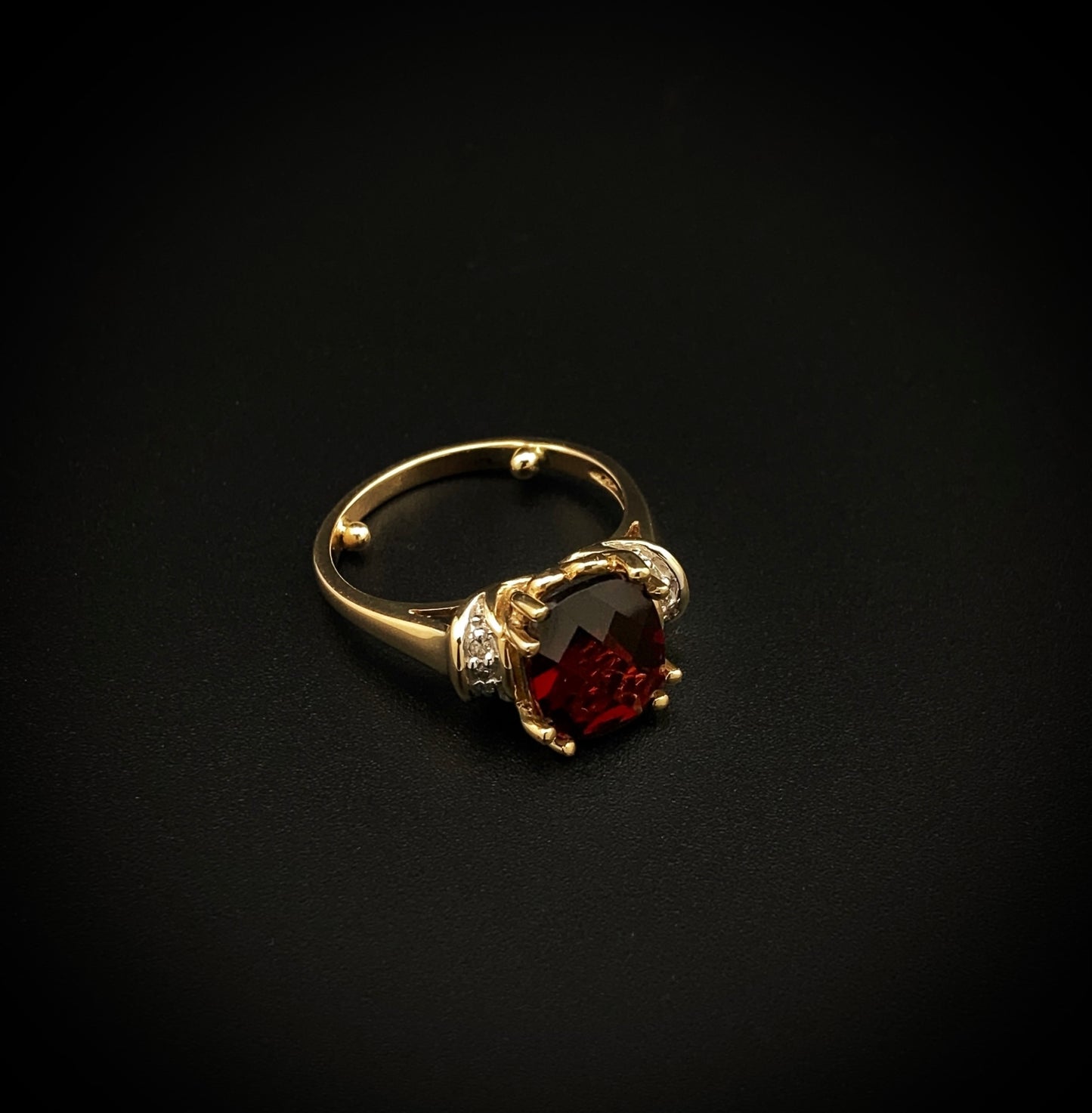 Mozambique Red Garnet Ring