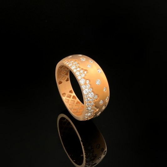Diamonds Ring