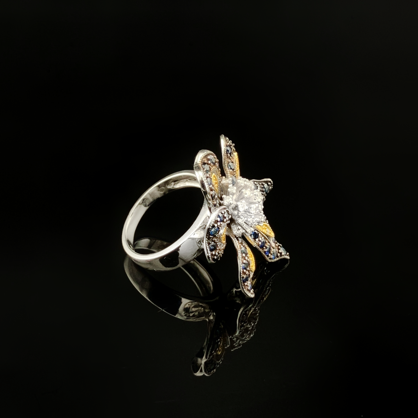 Flower Sapphire Ring