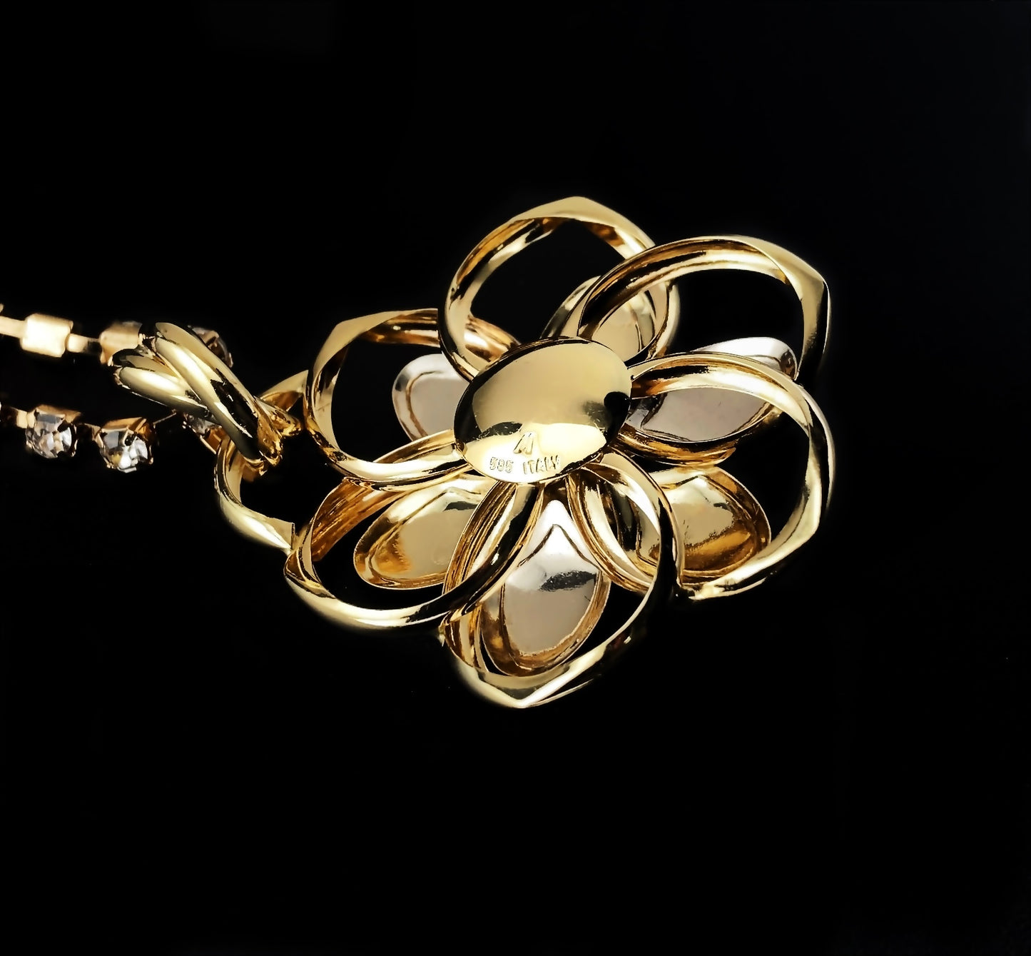 Italian 14k Flower Pendant