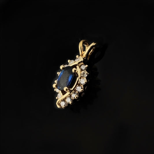 Sapphire Gold Pendant