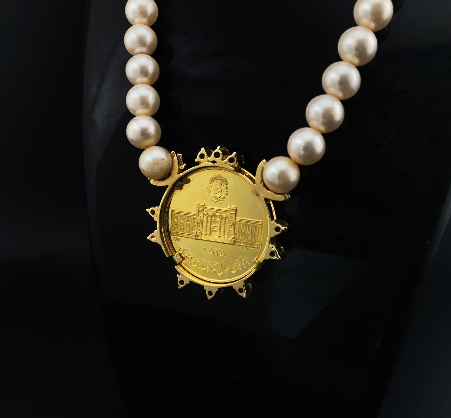 Estate Pearl And Diamond 16" Coin Necklace